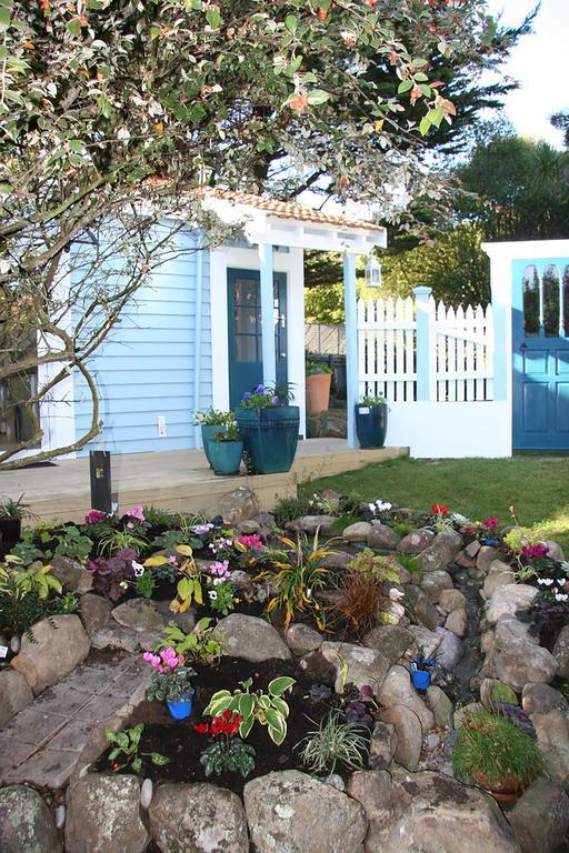 Castlewood Cottage Company Bay Extérieur photo