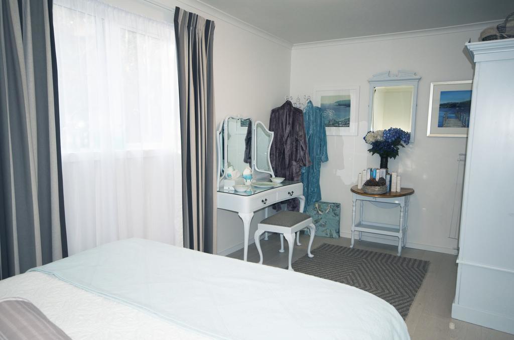 Castlewood Cottage Company Bay Extérieur photo